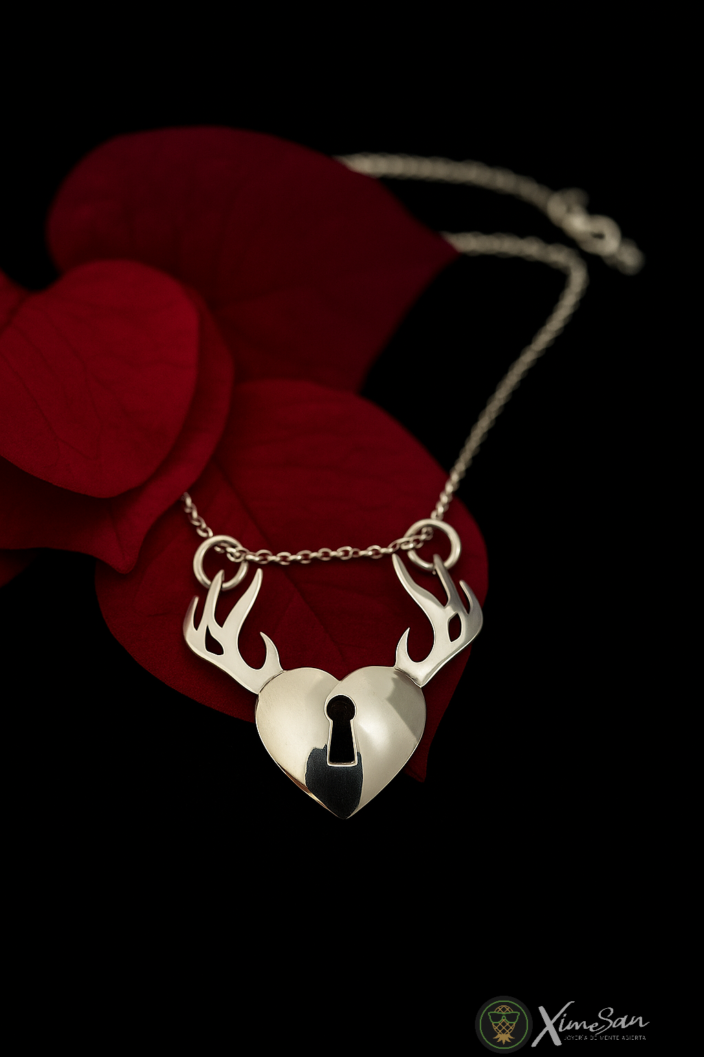 Dije Corazón con Cuernos – El secreto del deseo