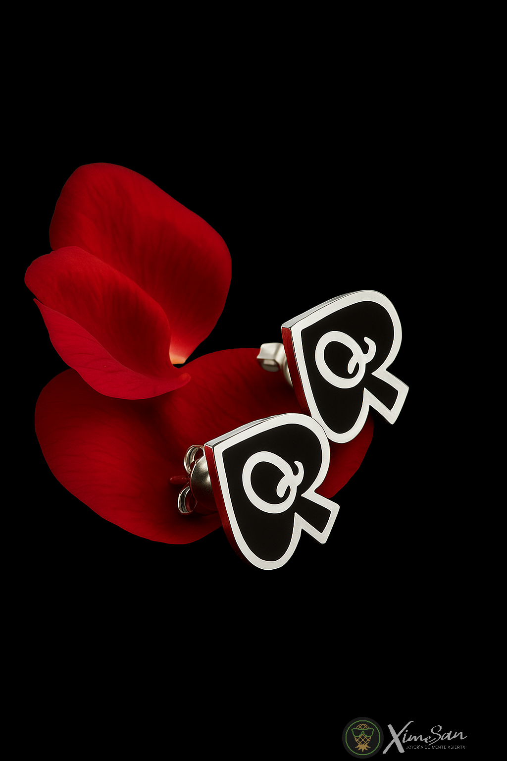 Aretes Queen of Spades – Poder y Deseo