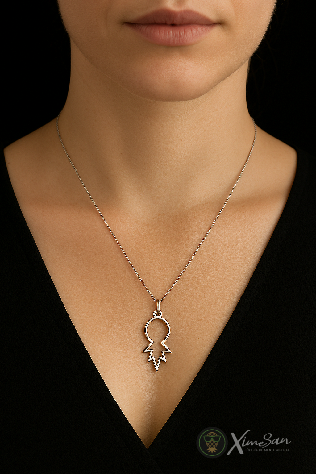 Dije Piña Erótica – Elegancia para vivir sin límites