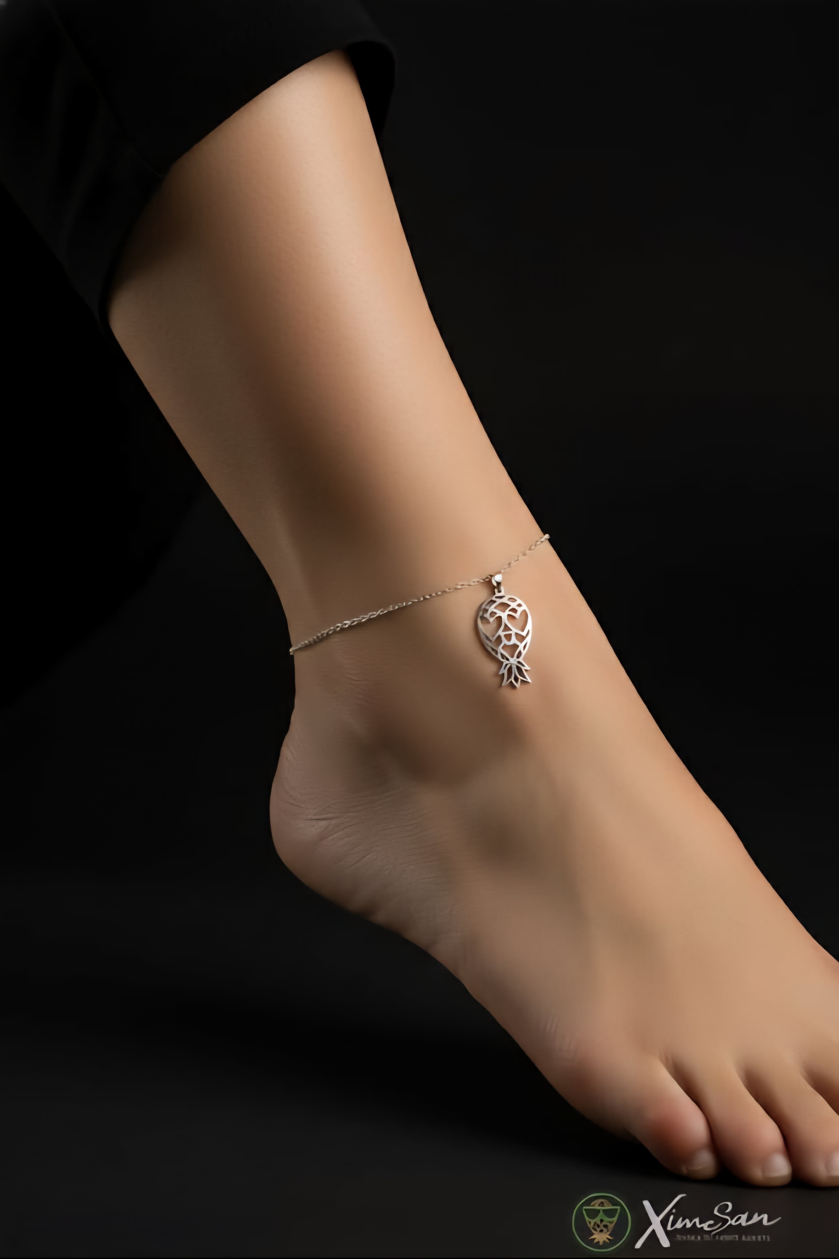 Dije Piña Enamorada – Erotismo con complicidad