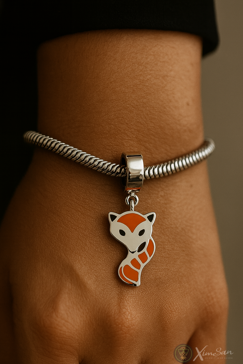 Charm Zorra – Deseo y Astucia